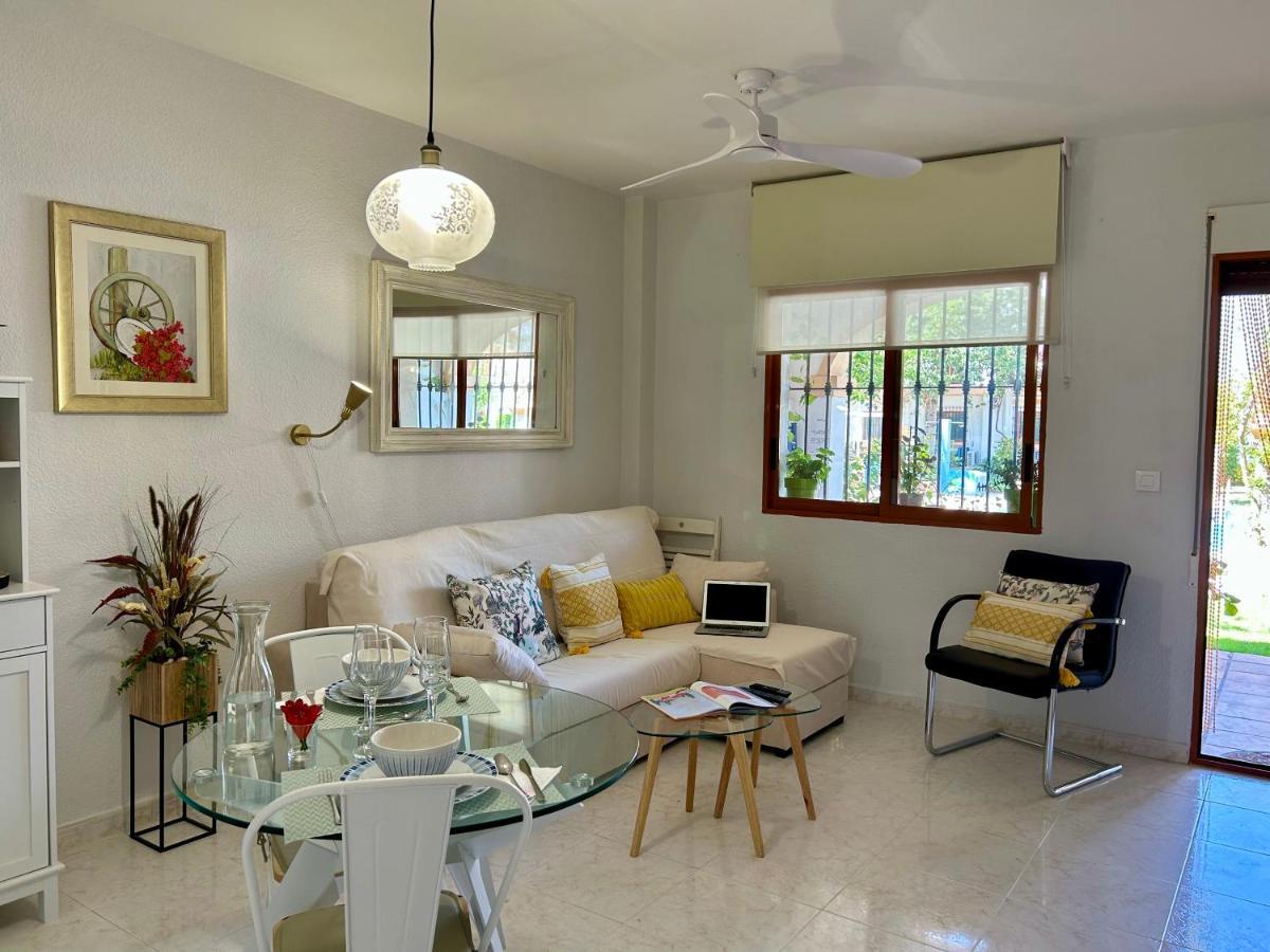 Planta Baja Con Porche Y Piscina, Cerca Del Mar Apartment Denia Luaran gambar