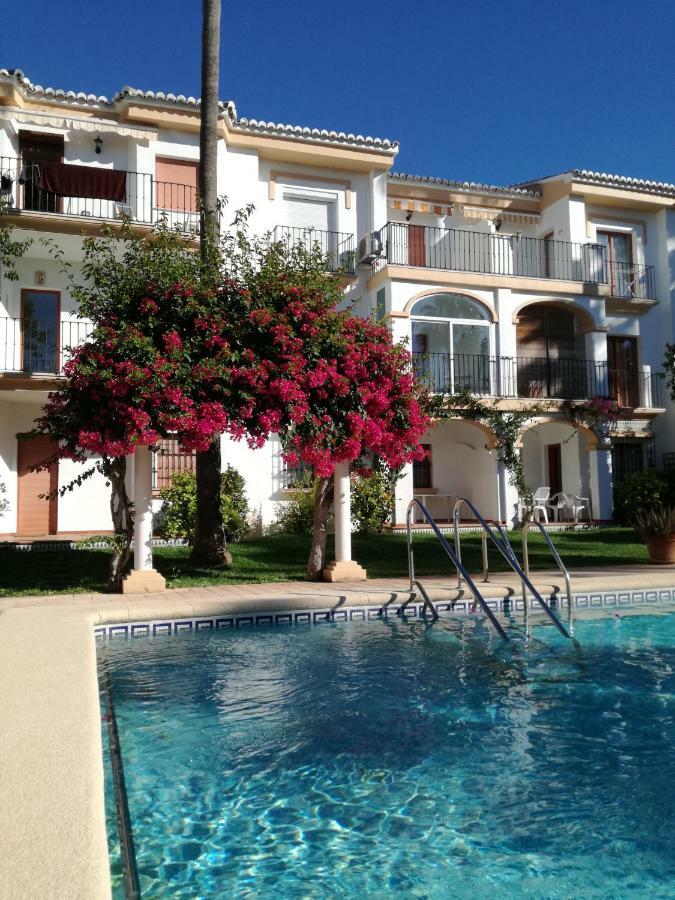 Planta Baja Con Porche Y Piscina, Cerca Del Mar Apartment Denia Luaran gambar